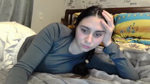 Snapshot of cute_strawberry_ chatting on 12-30-24, 08:36 cute_strawberry_ online show from 12-30-24, 08:36