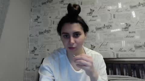 Snapshot of cute_strawberry_ chatting on 01-08-25, 10:04 cute_strawberry_ online show from 01-08-25, 10:04