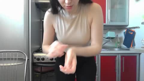 Snapshot of cute_strawberry_ chatting on 02-18-25, 11:11 cute_strawberry_ online show from 02-18-25, 11:11