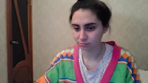 Snapshot of cute_strawberry_ chatting on 02-24-25, 05:42 cute_strawberry_ online show from 02-24-25, 05:42