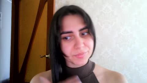 Snapshot of cute_strawberry_ chatting on 09-11-25, 07:30 cute_strawberry_ online show from 09-11-25, 07:30