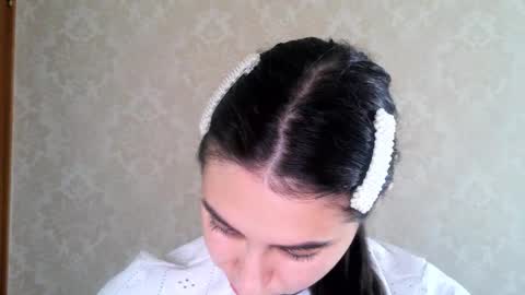 Snapshot of cute_strawberry_ chatting on 10-04-25, 07:39 cute_strawberry_ online show from 10-04-25, 07:39