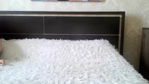 Snapshot of cute_strawberry_ chatting on 10-06-25, 08:01 cute_strawberry_ online show from 10-06-25, 08:01