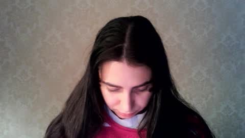 Snapshot of cute_strawberry_ chatting on 10-12-25, 01:10 cute_strawberry_ online show from 10-12-25, 01:10
