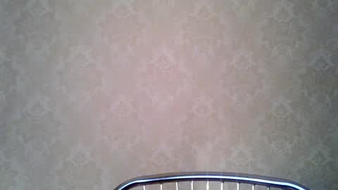 Snapshot of cute_strawberry_ chatting on 10-13-25, 06:52 cute_strawberry_ online show from 10-13-25, 06:52