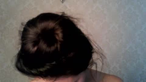 Snapshot of cute_strawberry_ chatting on 10-27-25, 07:56 cute_strawberry_ online show from 10-27-25, 07:56