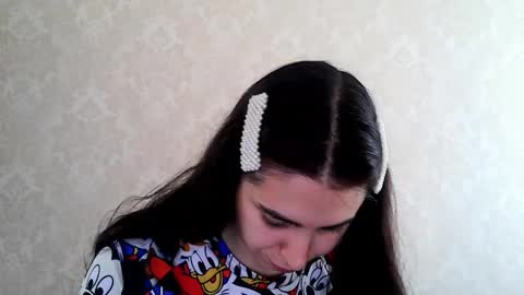 Snapshot of cute_strawberry_ chatting on 11-10-25, 08:57 cute_strawberry_ online show from 11-10-25, 08:57