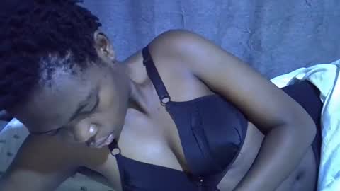 cute_tamara1 online show from 09-17-25, 10:17