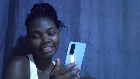 cute_tamara1 online show from 11-17-25, 07:08