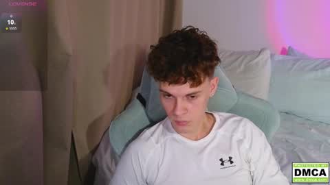 Thomas -  online show from 12-04-25, 07:44