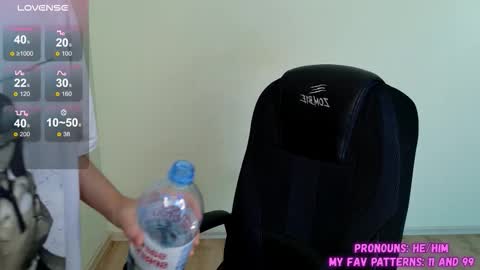  the goal is 50 thumbs up online show from 10-03-25, 08:33