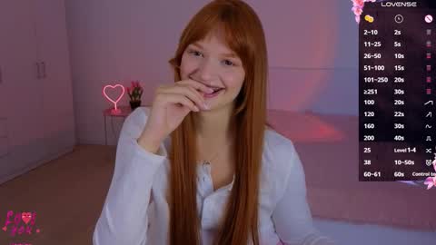 Ariel online show from 09-27-25, 01:38