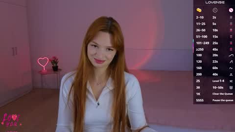 Ariel online show from 10-20-25, 03:56