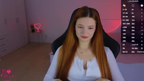 Ariel online show from 12-22-25, 06:49