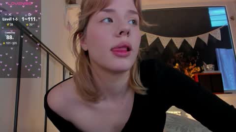 Snapshot of cuteasfuck_ chatting on 03-07-26, 12:24 Amy online show from 03-07-26, 12:24