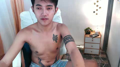 Snapshot of cuteasiancock98 chatting on 01-26-25, 01:20 Steph online show from 01-26-25, 01:20