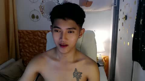 Snapshot of cuteasiancock98 chatting on 03-08-25, 06:21 Steph online show from 03-08-25, 06:21