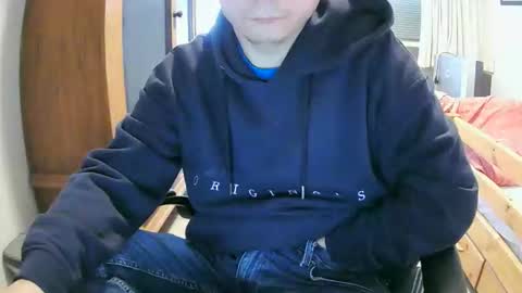 Snapshot of cuteboy090 chatting on 09-18-25, 12:40 Cuteboy090 online show from 09-18-25, 12:40