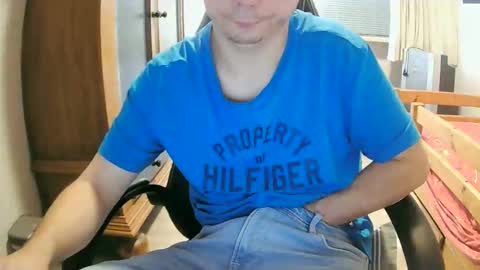 Snapshot of cuteboy090 chatting on 09-19-25, 03:56 Cuteboy090 online show from 09-19-25, 03:56