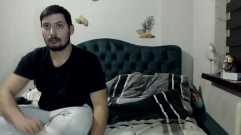 Mihaicio online show from 01-13-25, 05:33