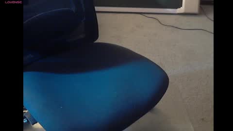 Snapshot of cuteboyexplosion chatting on 03-02-25, 09:54 Leroy online show from 03-02-25, 09:54