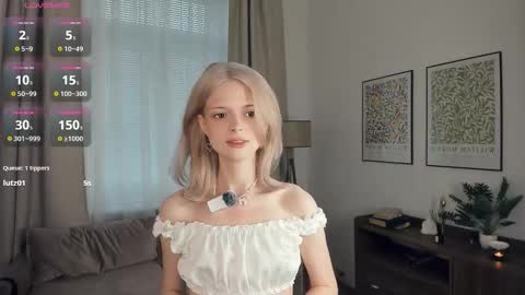 Alice online show from 10-12-25, 08:24