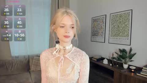 Alice online show from 10-20-25, 07:53