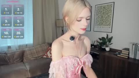 Alice online show from 11-10-25, 08:13