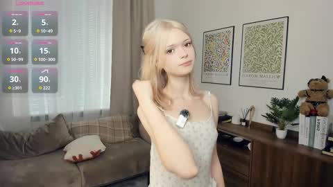 Alice online show from 11-19-25, 07:41