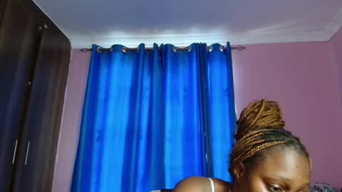 Snapshot of cutebuu chatting on 11-20-25, 08:36 cutebuu online show from 11-20-25, 08:36