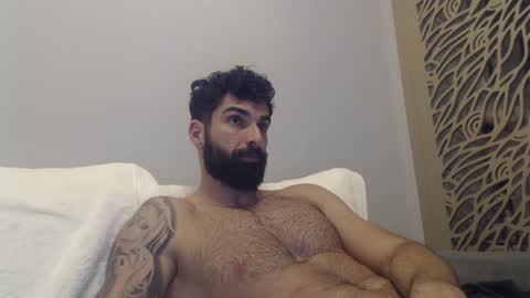 cuteeboy online show from 01-26-25, 10:46