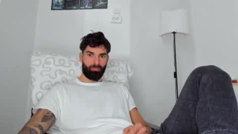 cuteeboy online show from 01-14-26, 07:47