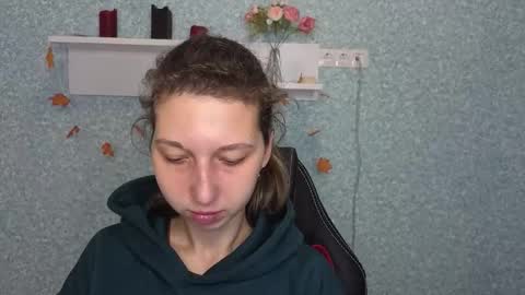 Elli online show from 11-20-25, 05:29