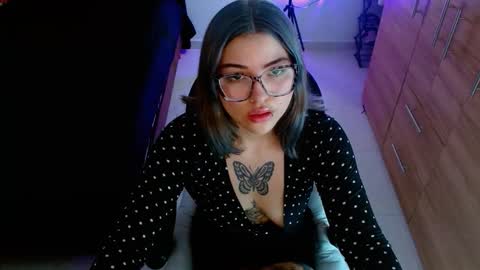 isabella online show from 02-10-26, 04:11