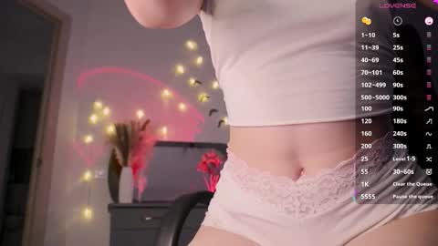 kendall online show from 11-02-25, 04:04