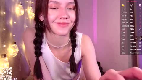 kendall online show from 11-19-25, 03:50