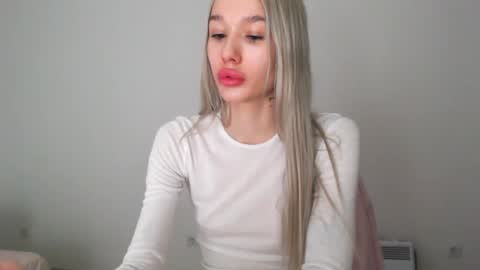 Snapshot of cuteshawty420 chatting on 02-08-25, 09:25 cuteshawty420 online show from 02-08-25, 09:25
