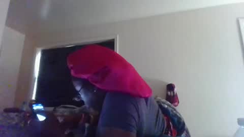 mary mack online show from 10-11-25, 03:10