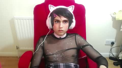 cutest_princess online show from 10-02-25, 10:17