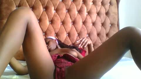 cutetits001 online show from 11-25-25, 06:13