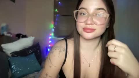 CuteAnn online show from 11-25-25, 06:52