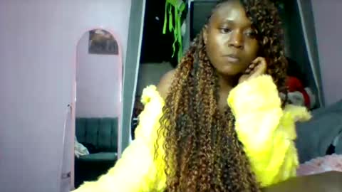 Snapshot of cutezola chatting on 11-01-25, 05:26 cutezola online show from 11-01-25, 05:26