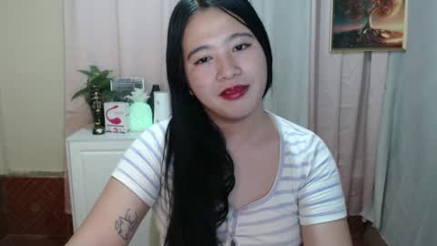 Snapshot of cutie_asianwoman chatting on 12-05-24, 05:28 cutie_asianwoman online show from 12-05-24, 05:28