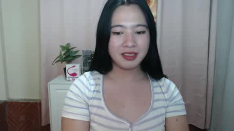 Snapshot of cutie_asianwoman chatting on 12-15-24, 10:15 cutie_asianwoman online show from 12-15-24, 10:15