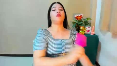 Snapshot of cutie_asianwoman chatting on 10-08-25, 08:01 cutie_asianwoman online show from 10-08-25, 08:01