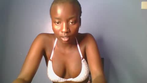 cutie_choco online show from 09-15-25, 05:57
