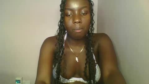 cutie_choco online show from 10-04-25, 07:23