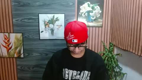 cutie_mico online show from 11-24-25, 11:32