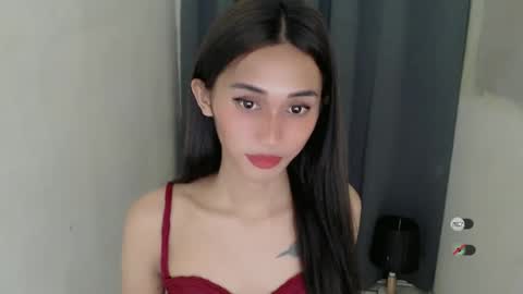 cutie_mitcha online show from 02-05-25, 09:36