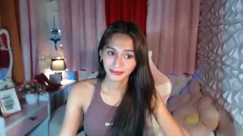 cutie_mitcha online show from 09-17-25, 01:13